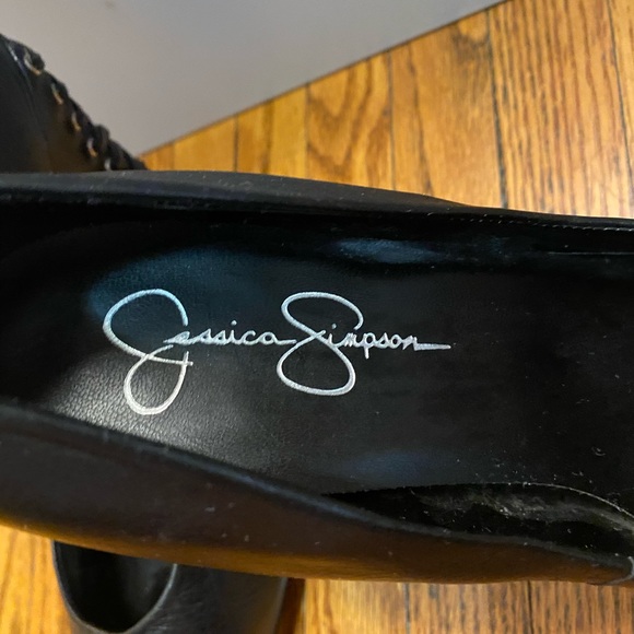 JESSICA SIMPSON HIGH HEELS- CORSET BACK SIZE 8.5 - Picture 4 of 8